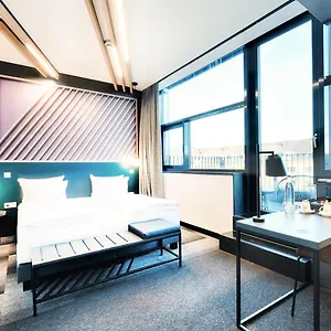Otel Muenchen-moosach, Münih