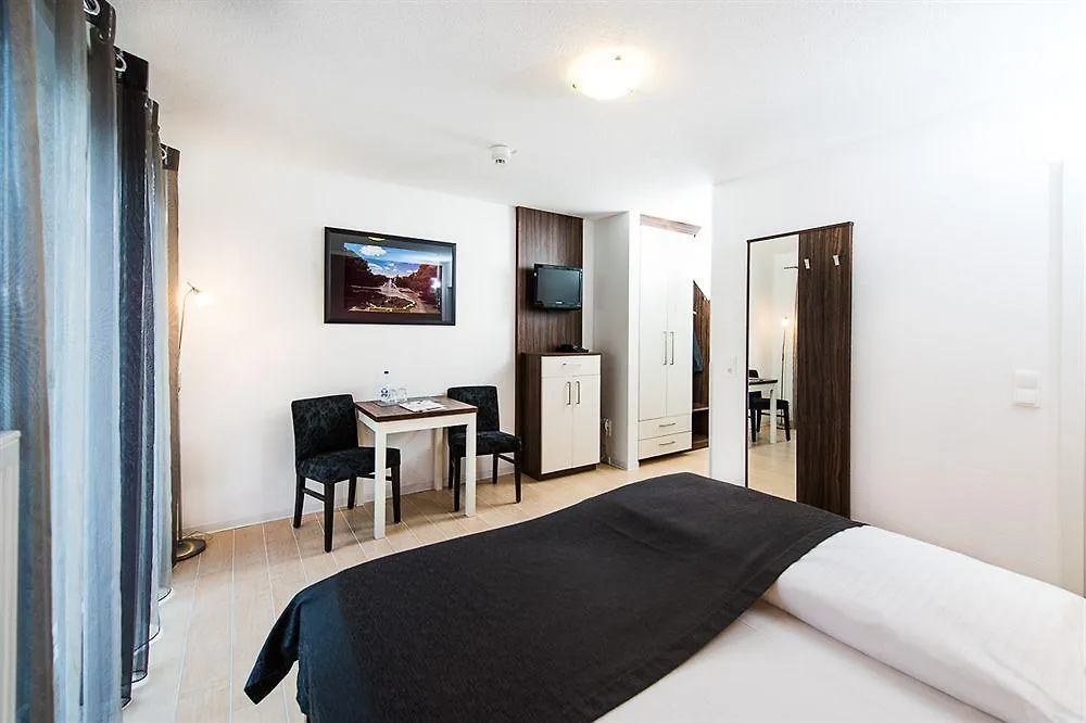 ***  4Mex Hotel & Living Münih Almanya