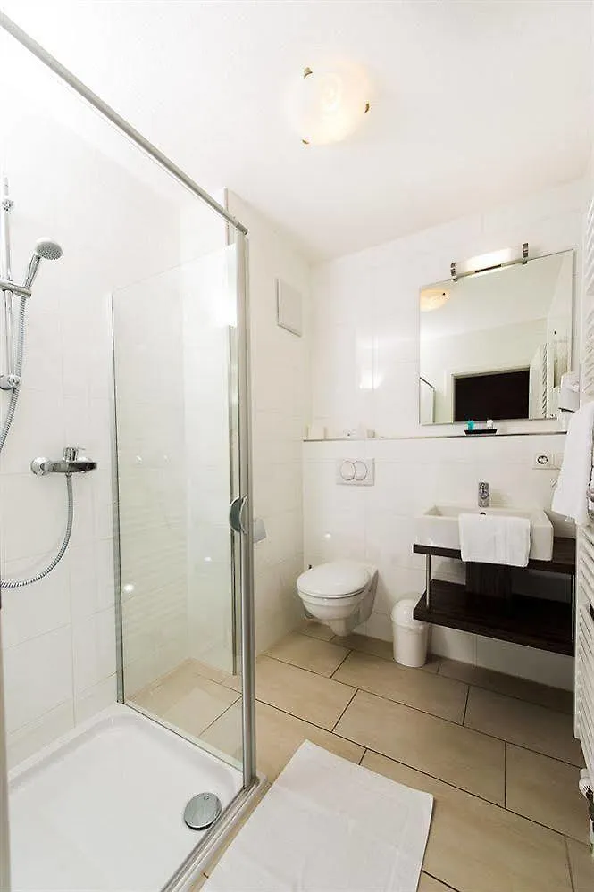 4Mex Hotel & Living Münih Almanya